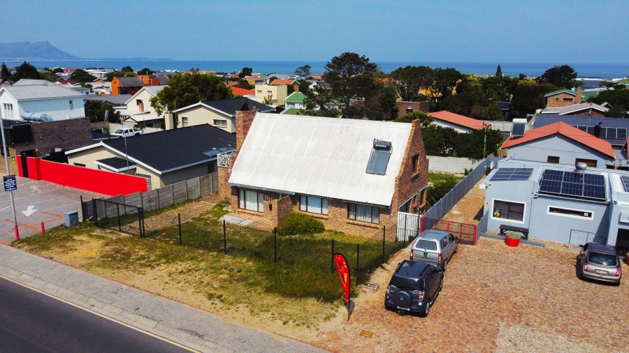 3 Bedroom Property for Sale in Kleinmond Western Cape